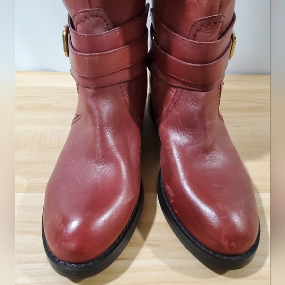 MaxGreat Leather Riding Style Tall Buttery Soft Leather Boots Distressed NWOT - Picture 4 of 11